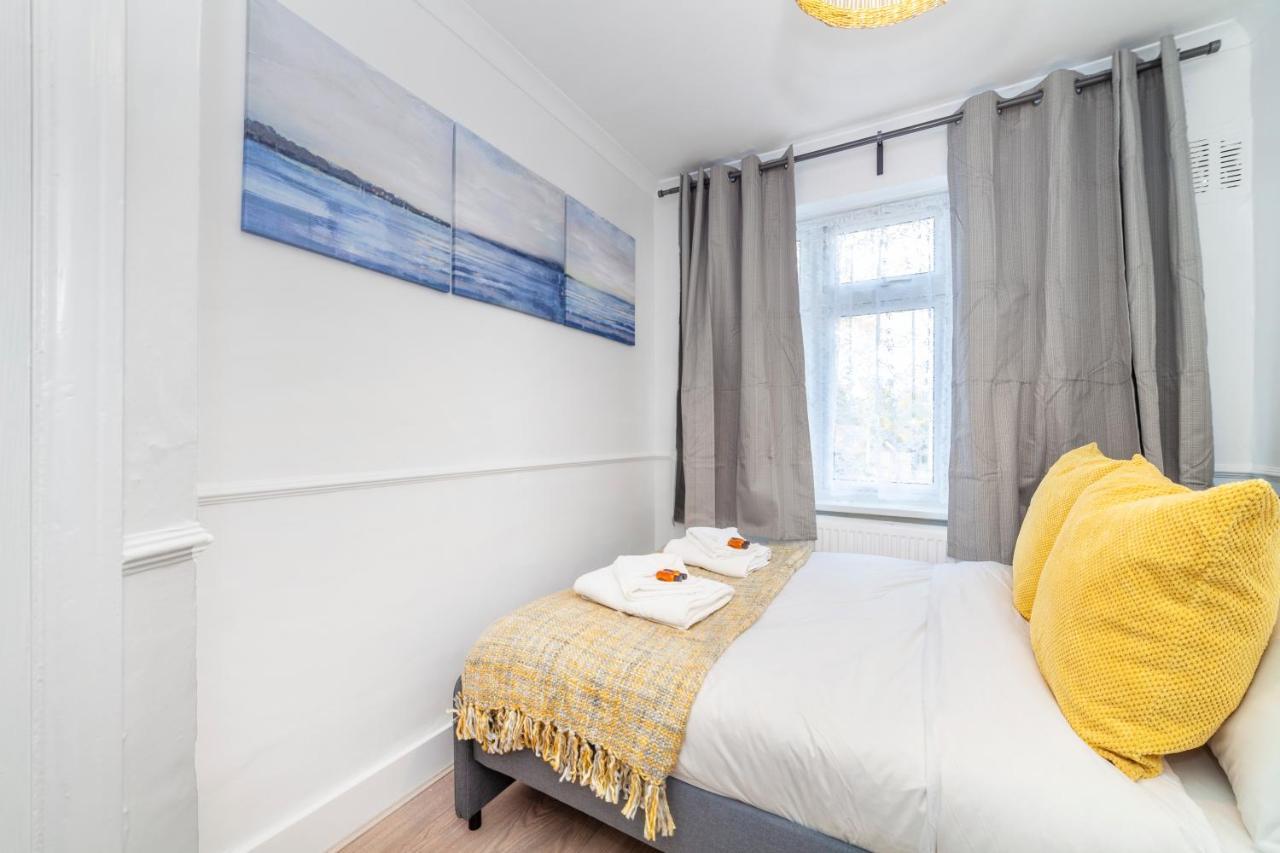 Autonomous 2 Bdr Apartment With Garden And Parking Enfield Ngoại thất bức ảnh